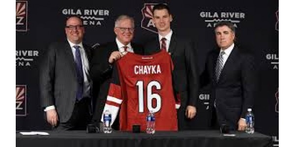 Chayka fornyer Coyotes som general manager